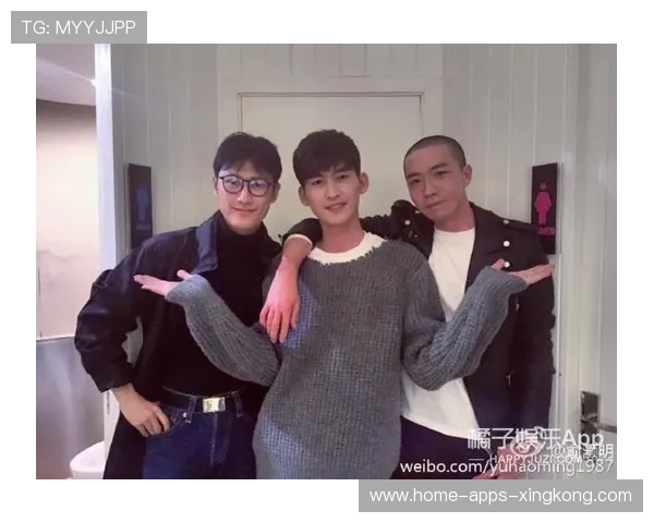 卡西利亚斯与老友重聚，画面暖心