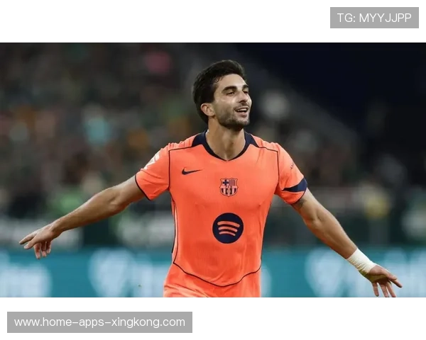 费兰托雷斯再现空翻式抽射，巴萨全场掌声如潮